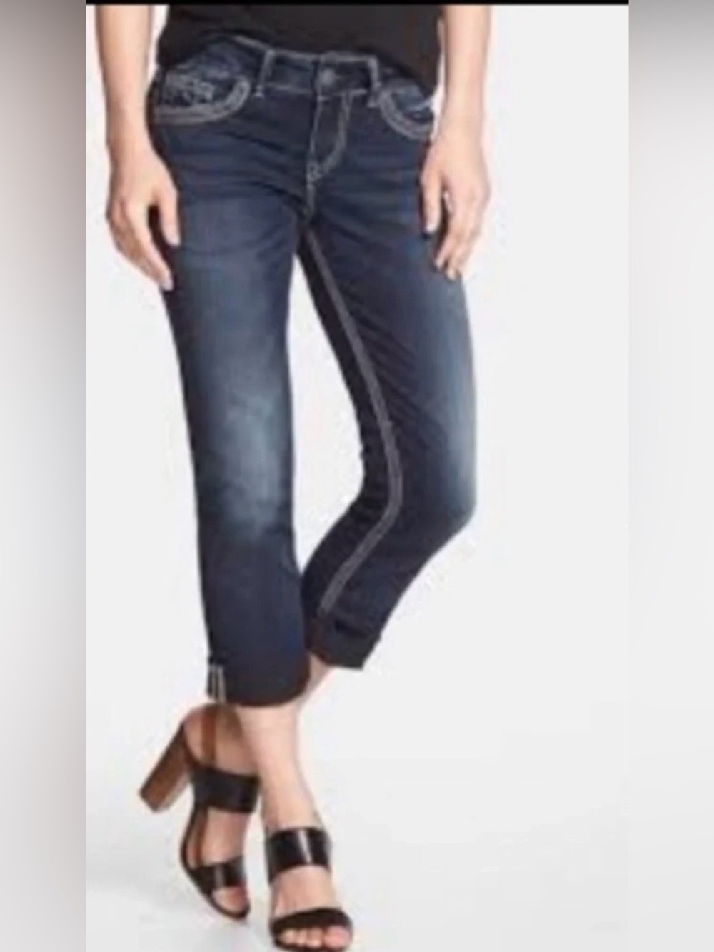Silver Jeans Santorini dark cropped jean size 28